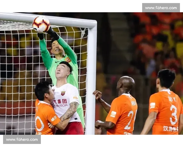 武汉卓尔vs强敌焦点对决赛场风云再起谁能笑到最后引爆球迷热情期待